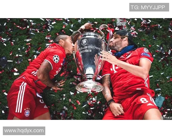 拜仁慕尼黑强势进攻埃因霍温展现球队实力与战术魅力