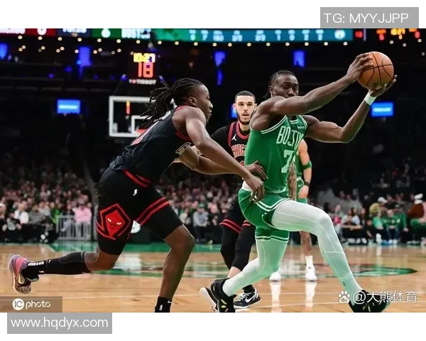 尼克斯队客场告负魔术,波尔津吉斯进攻效率不佳——球队未来之路何去何从? 尼克斯队客场告负魔术,波尔津吉斯进攻效率不佳——球队未来之路何去何从?